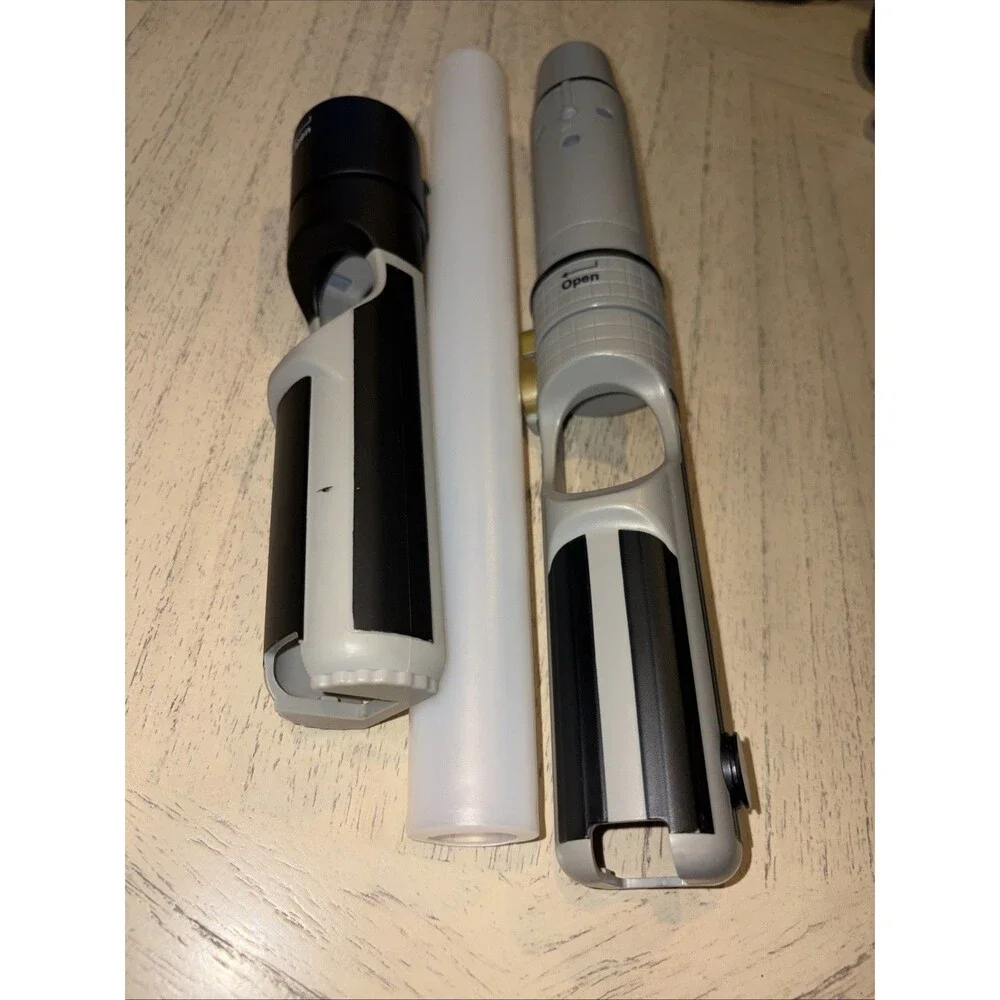 Wii Remote 2009 LucasFilms Lightsaber Video Game Light Up Controller Attachment